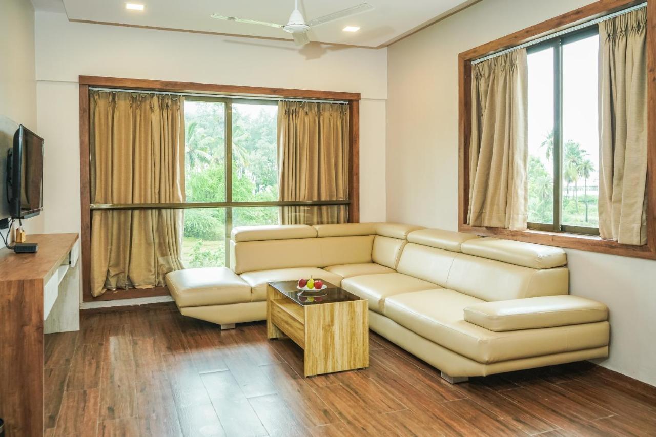 Nest Beacon Resort Daman Ngoại thất bức ảnh
